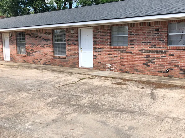 201 Miles St APT 2, Star City, AR 71667