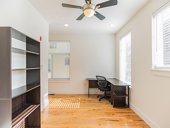 5th image of 910 N 19th St #1