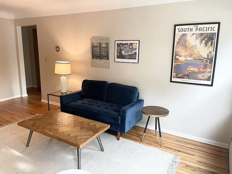 Snelling Avenue Apartments — Photo 5