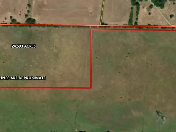 N Hickory Rd, Krum, TX 76249