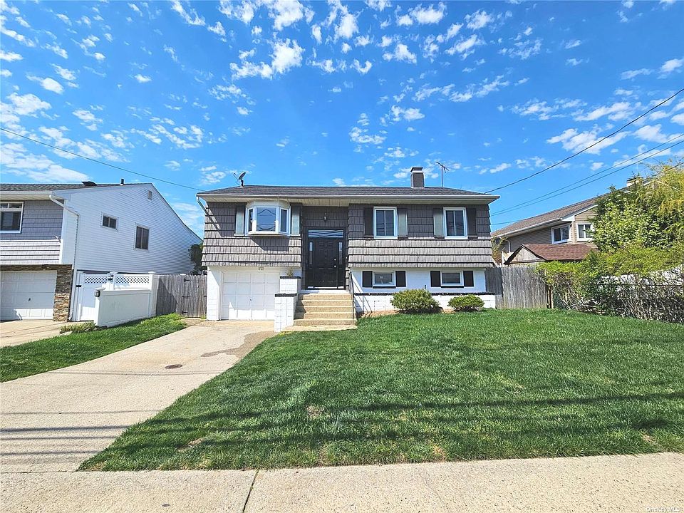 572 S Main Street, Freeport, NY 11520 Zillow