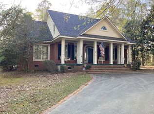 2 Sand Creek Ct, Blythewood, SC 29016