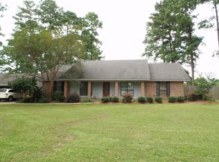 312 Scarlett Rd, Pineville, LA 71360
