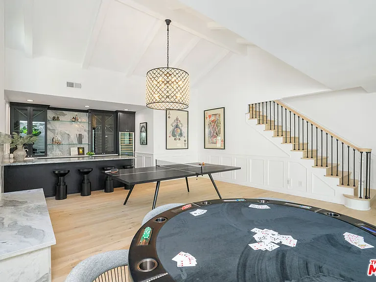4608 Westchester Dr — Photo 12