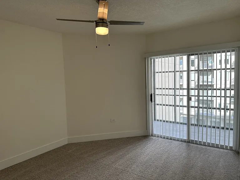 Wesley Townsend Apartments at Buckhead — Photo 136