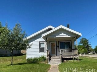 333 Harrison Ave, Kingsford, MI 49802