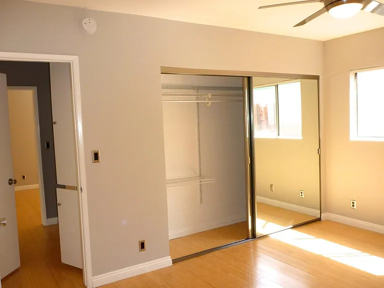 1527 Princeton St #2 — Photo 32