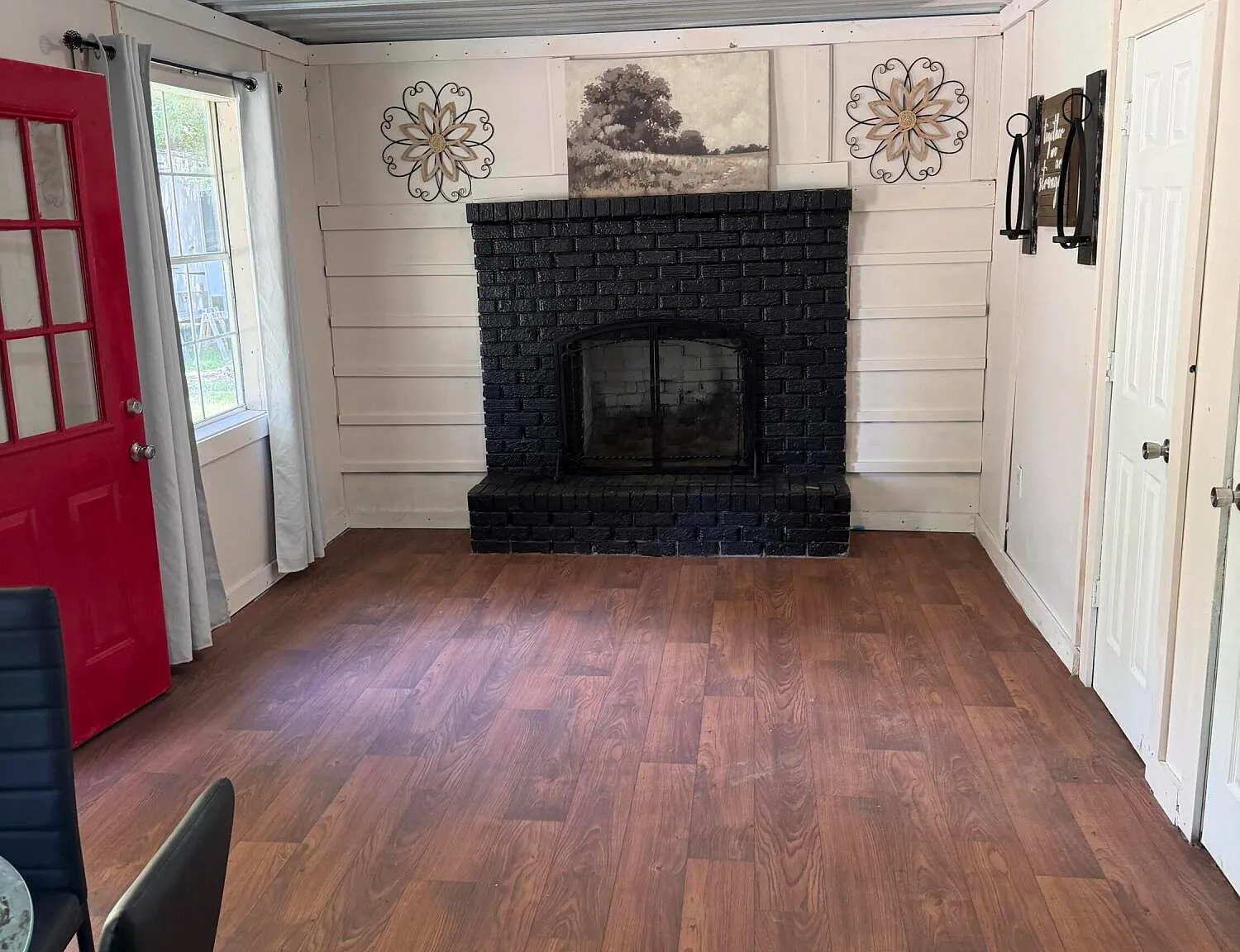 1 bed, 1.0 bath, 576 sqft, $850 — Photo 2