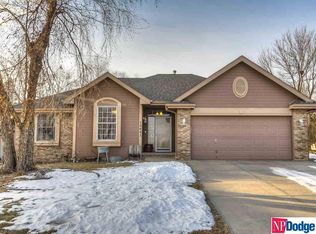 18641 Marcy St, Elkhorn, NE 68022