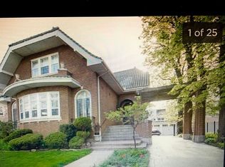 4930 N Bernard St, Chicago, IL 60625