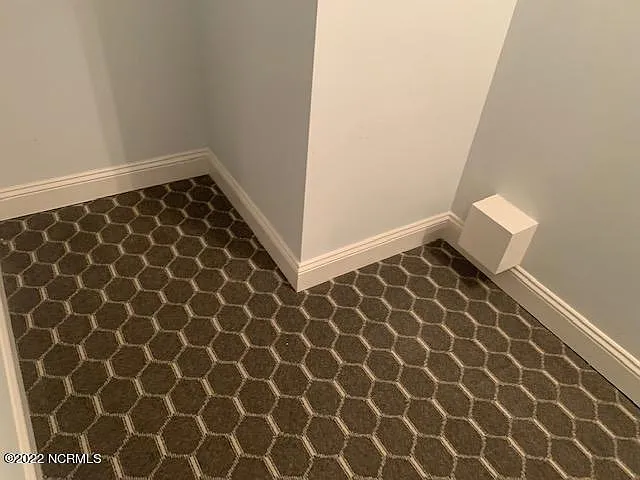 25 Brownstone Ln — Photo 16