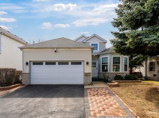 1475 Larkspur Ct, Romeoville, IL 60446