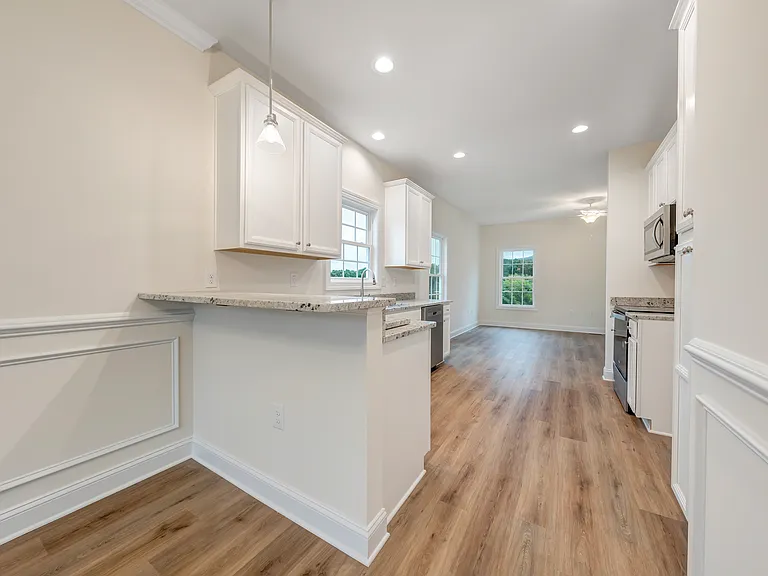 117 Parker Ln — Photo 8