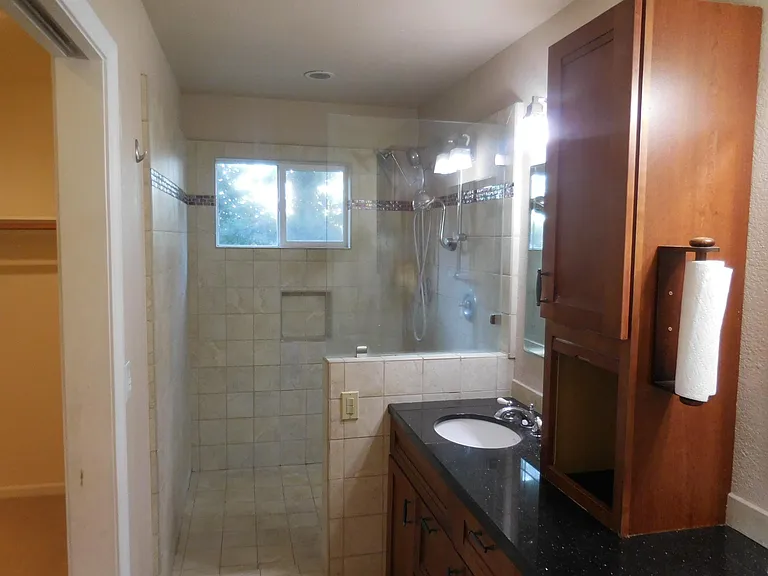 379 Firelight Dr — Photo 14