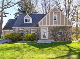 6630 N Elm Tree Rd, Glendale, WI 53217