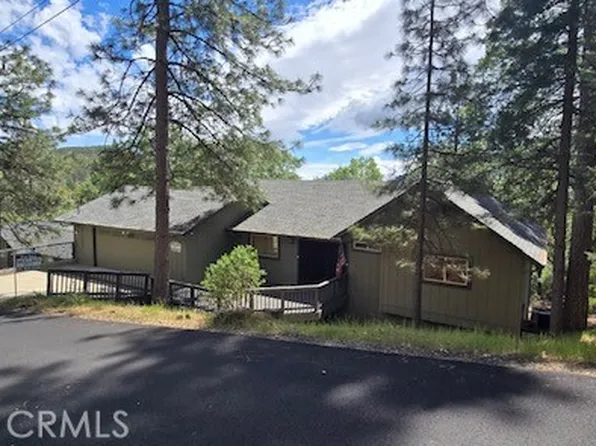 9651 Saint Helena Dr, Cobb, CA 95426