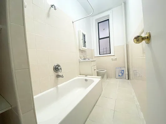 Rented by ERN Flats | media 6