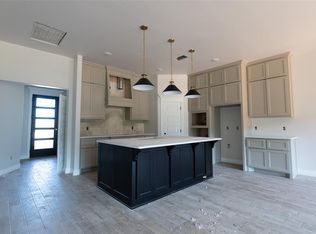 5517 Eden View Dr, Edmond, OK 73007