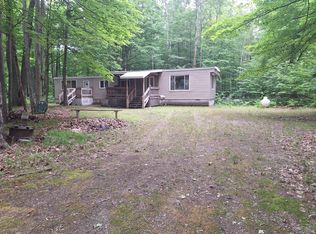 7406 E Cadillac Rd, Falmouth, MI 49632