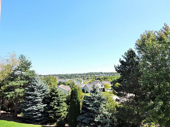4th image of 2323 Judith Ln