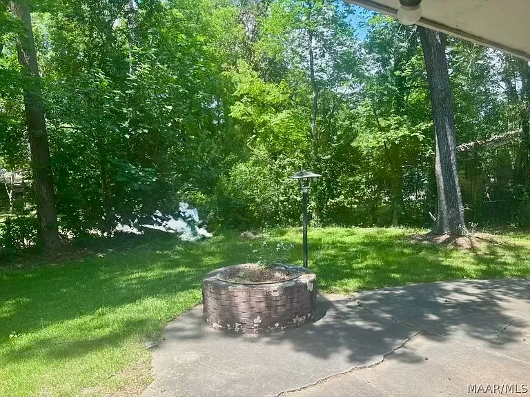 1216 Karen Rd — Photo 18