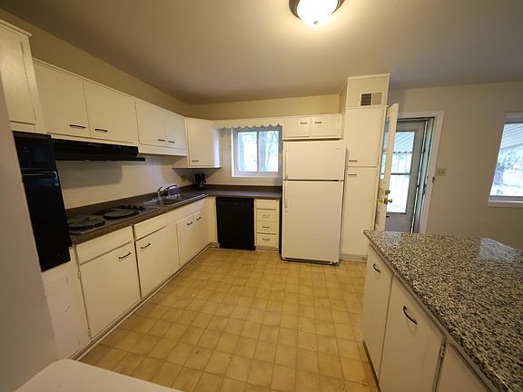 4th image of 7712 Burkey Dr