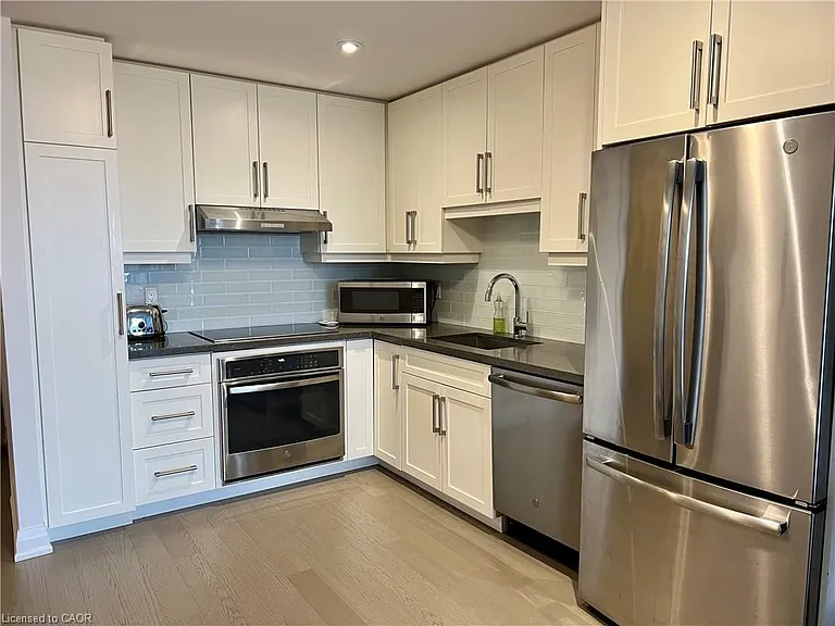 2025 Maria St #1207 — Photo 4