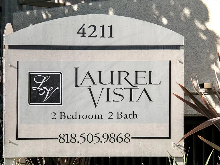 Laurel Vista