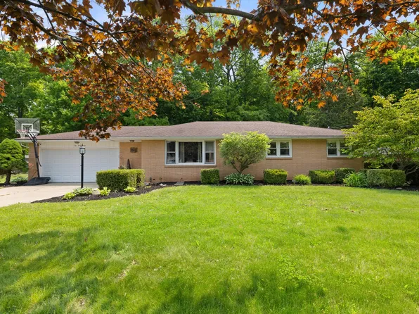 241 Cedarwood Dr, Mansfield, OH 44904
