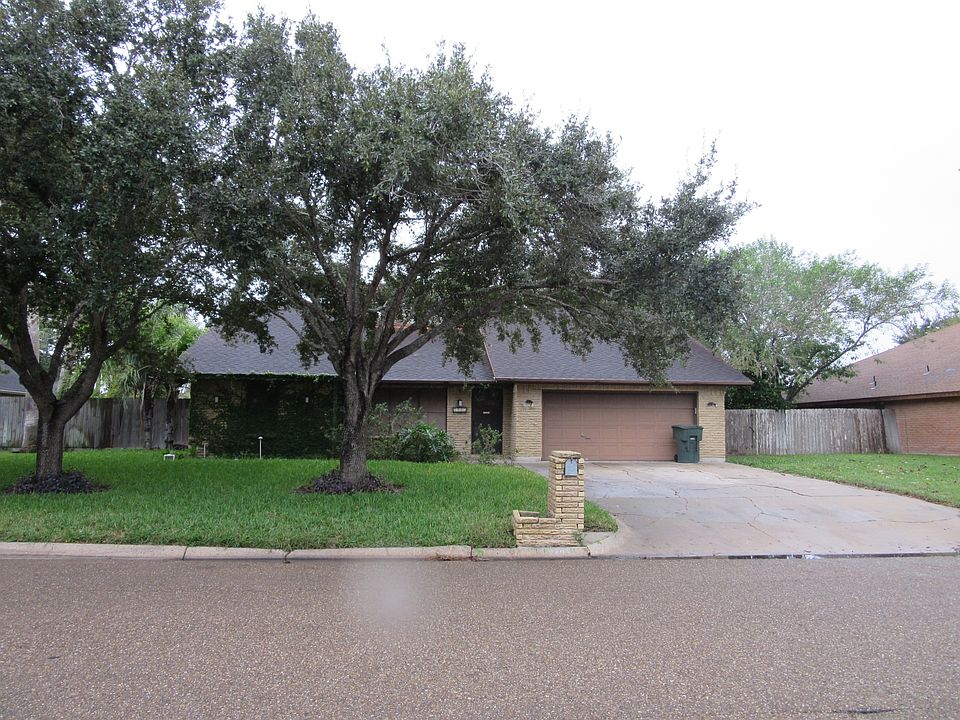 1st image of 2405 Jacaranda Dr