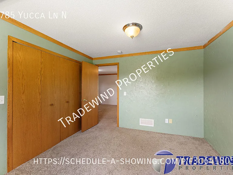 5785 Yucca Ln N — Photo 24