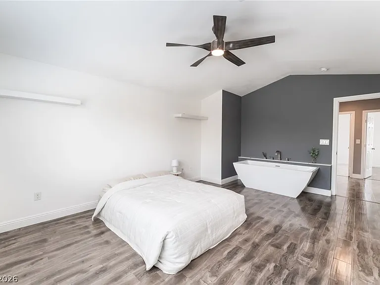 7425 Copper Crown Ct — Photo 26