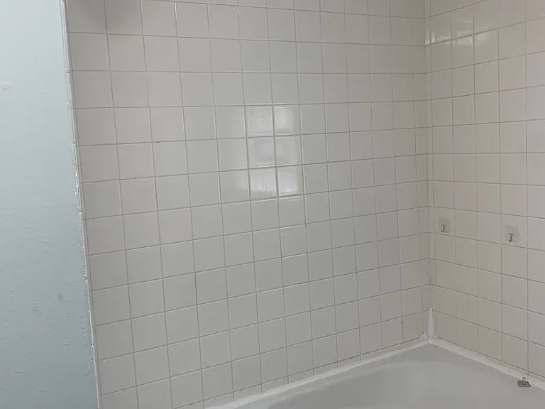 5216 S Laramie Ave #2 — Photo 8