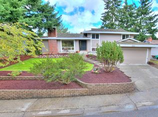 17004 156th Ave SE, Renton, WA 98058