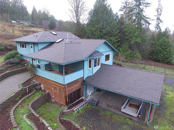 2nd image of 18161 Viking Way NW