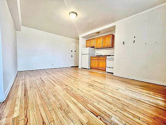 2nd image of 3320 Avenue H #3S