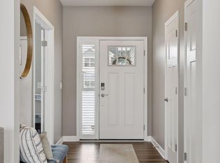 9759 Glacial Valley Bay, Woodbury, MN 55129