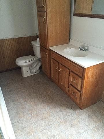 2nd image of 602 Howard Ave