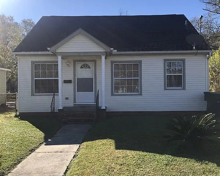 1417 Church St — Photo 1