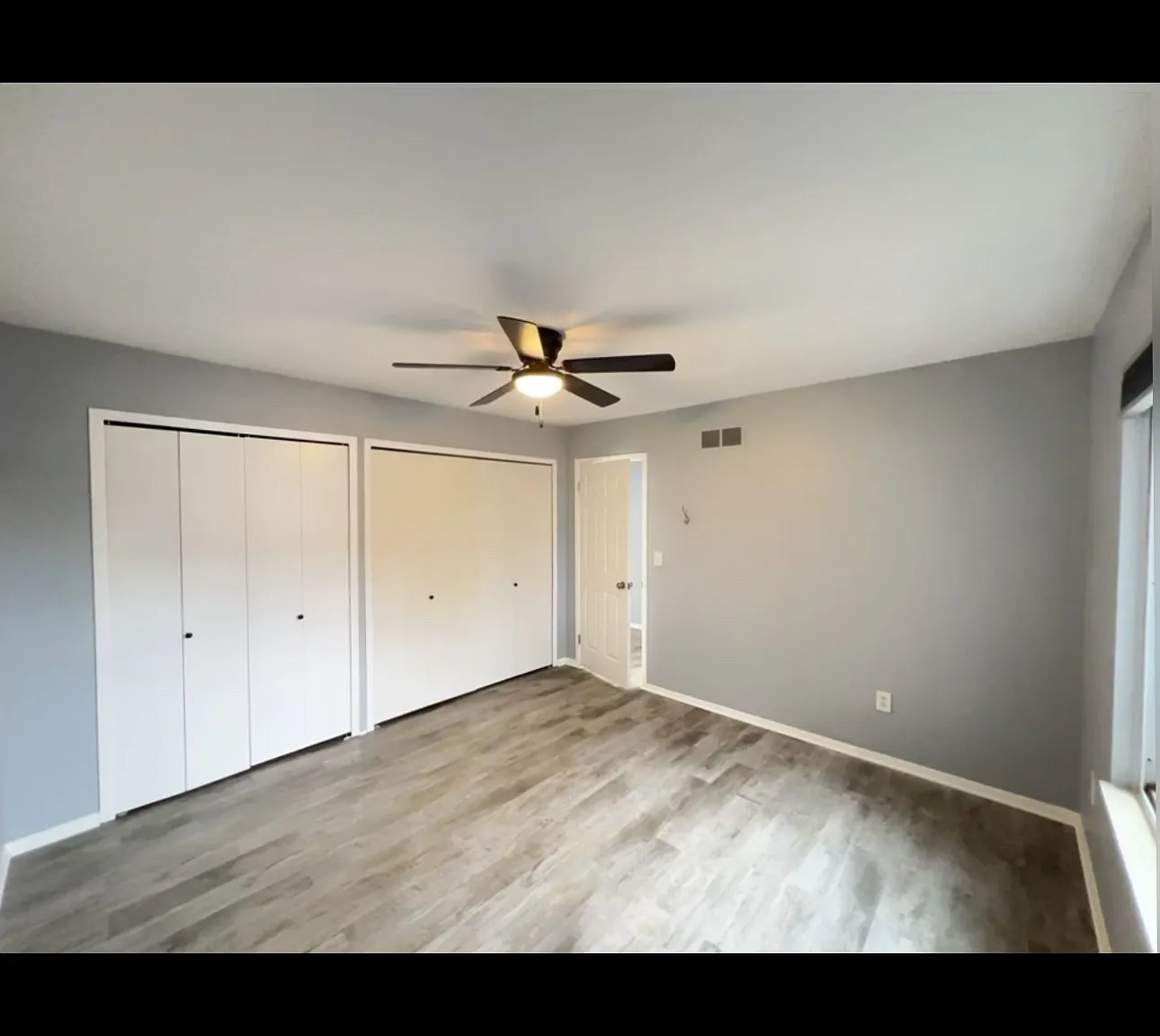 1150 Catalpa Dr — Photo 3