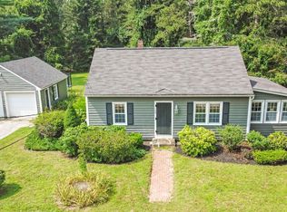 129 Bedford Center Rd, Bedford, NH 03110