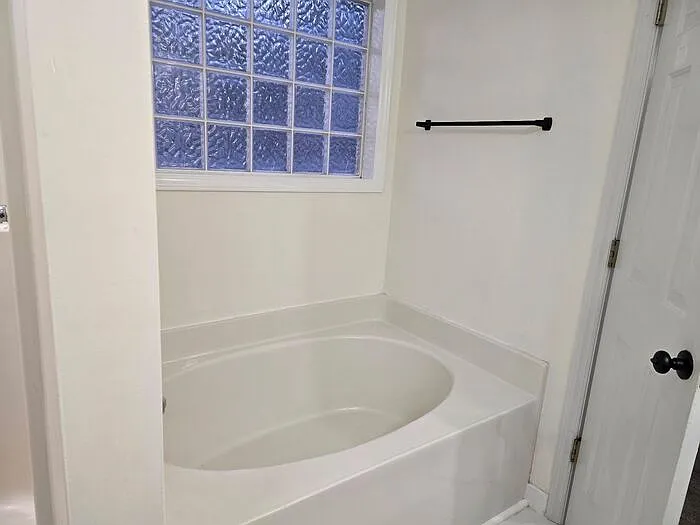 143 Haywood Dr — Photo 22