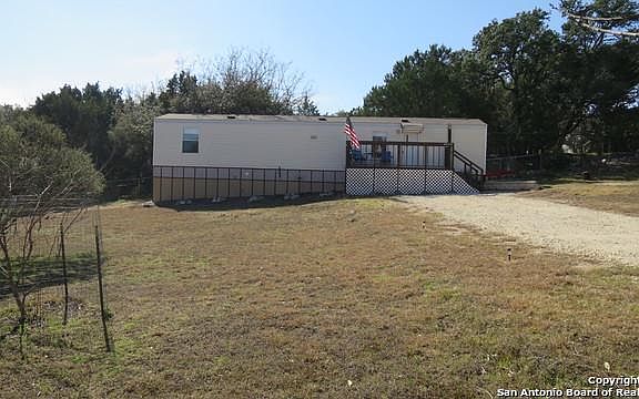 2nd image of 190 Oaklane St