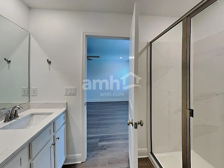 5349 Boulder Creek Cv — Photo 17
