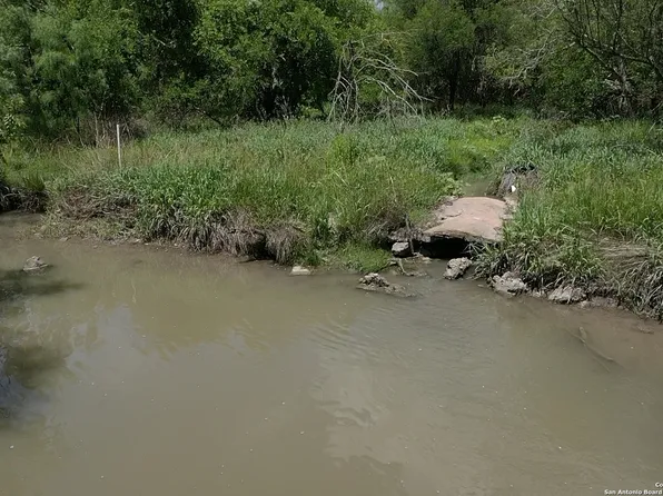 593 FM 481, Uvalde, TX 78801