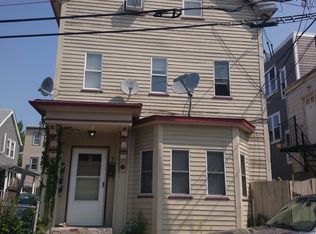 7 Dexter St, South Boston, MA 02127