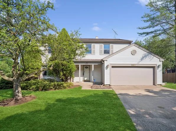 894 Thompson Blvd, Buffalo Grove, IL 60089