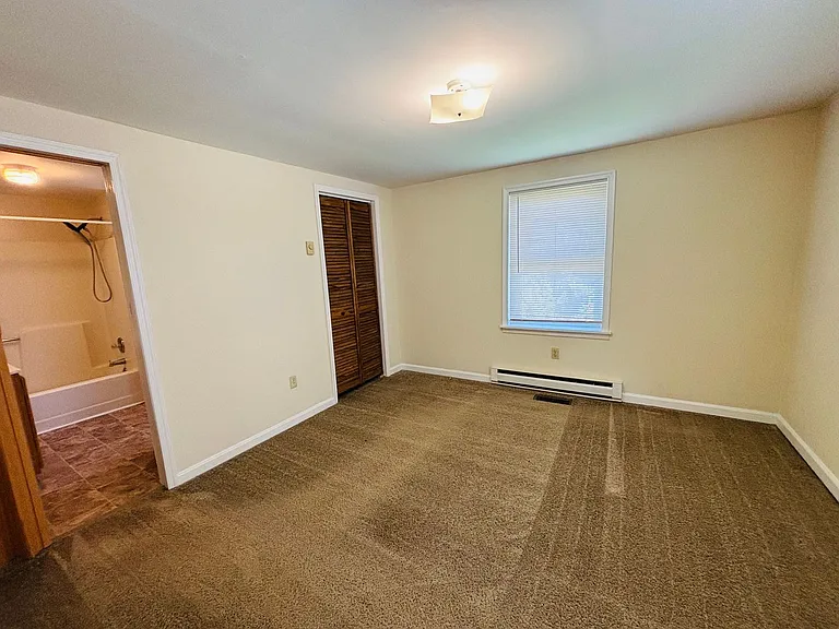 1806 Brooksfield Rd — Photo 12