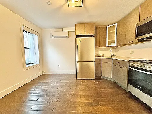 Rented by TorsX Inc | media 4