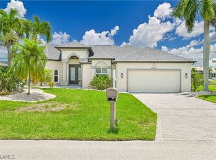 2700 SW 36th Ln, Cape Coral, FL 33914